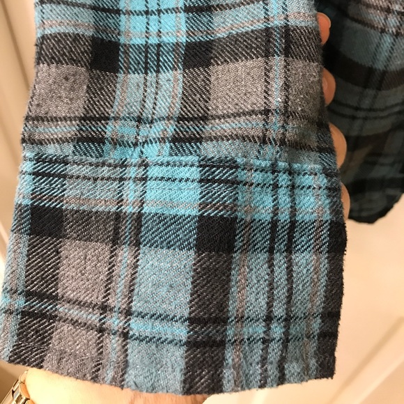 Men's Hooded Flannel - Picture 2 of 4
